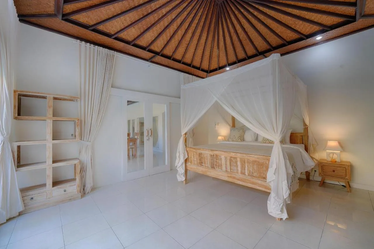 Villa Noni Seminyak Indonesia